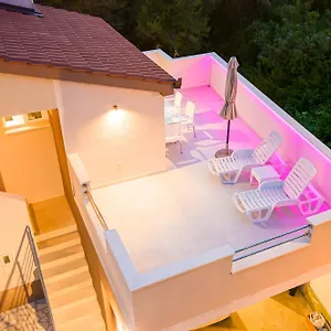 https://apartments-bruno-trogir.splithotels.org